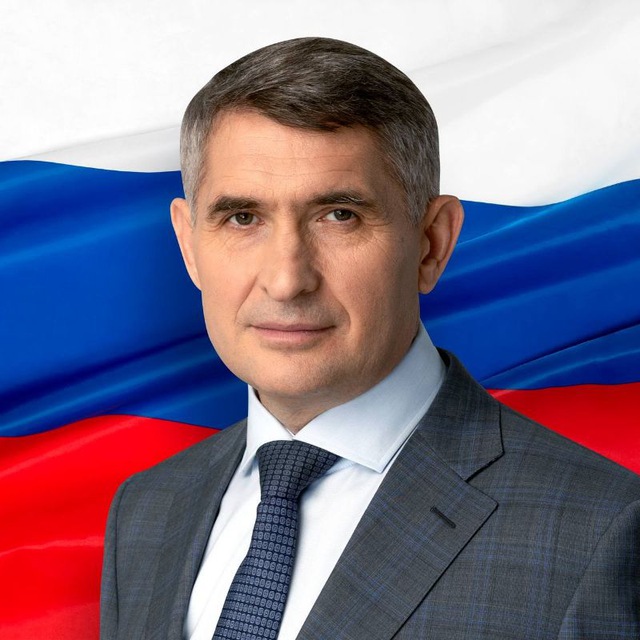 Олег Николаев