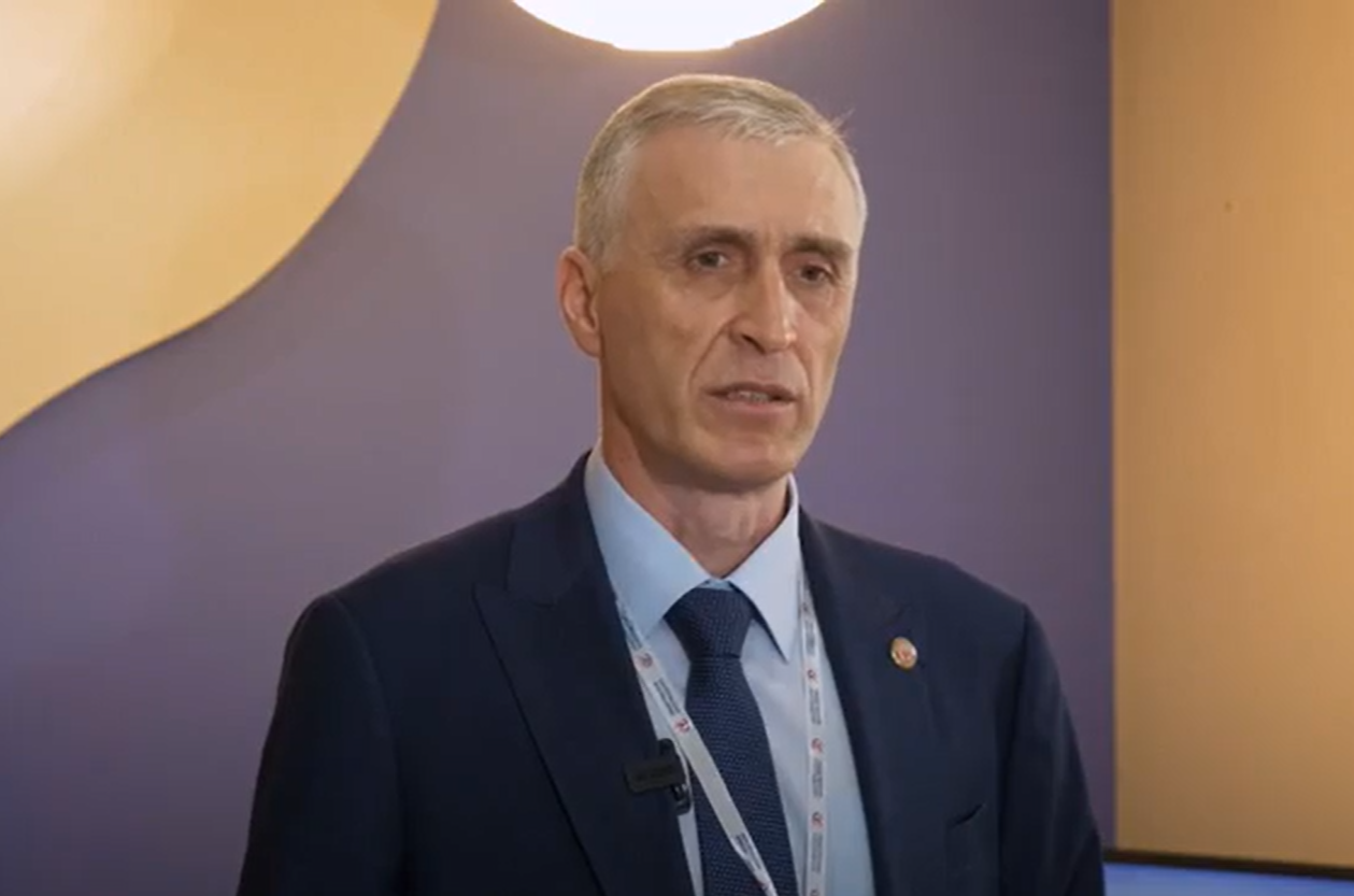 Николай Озеров