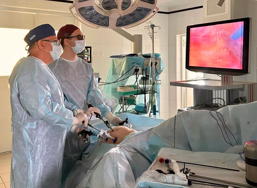 Чувашские онкологи удалили у пациента сразу две опухоли