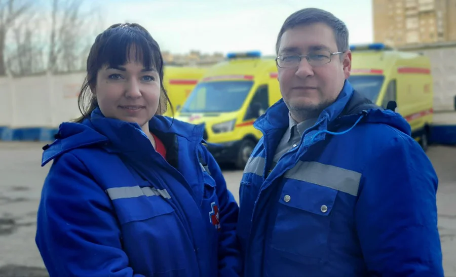 Две бригады скорой помощи спасли пациента с повторным инфарктом