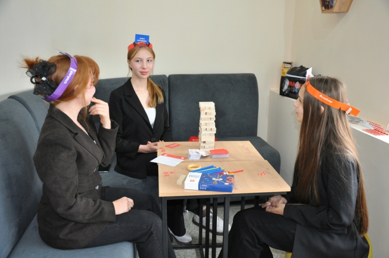 В Вурнарском округе открылась обновленная сельская библиотека