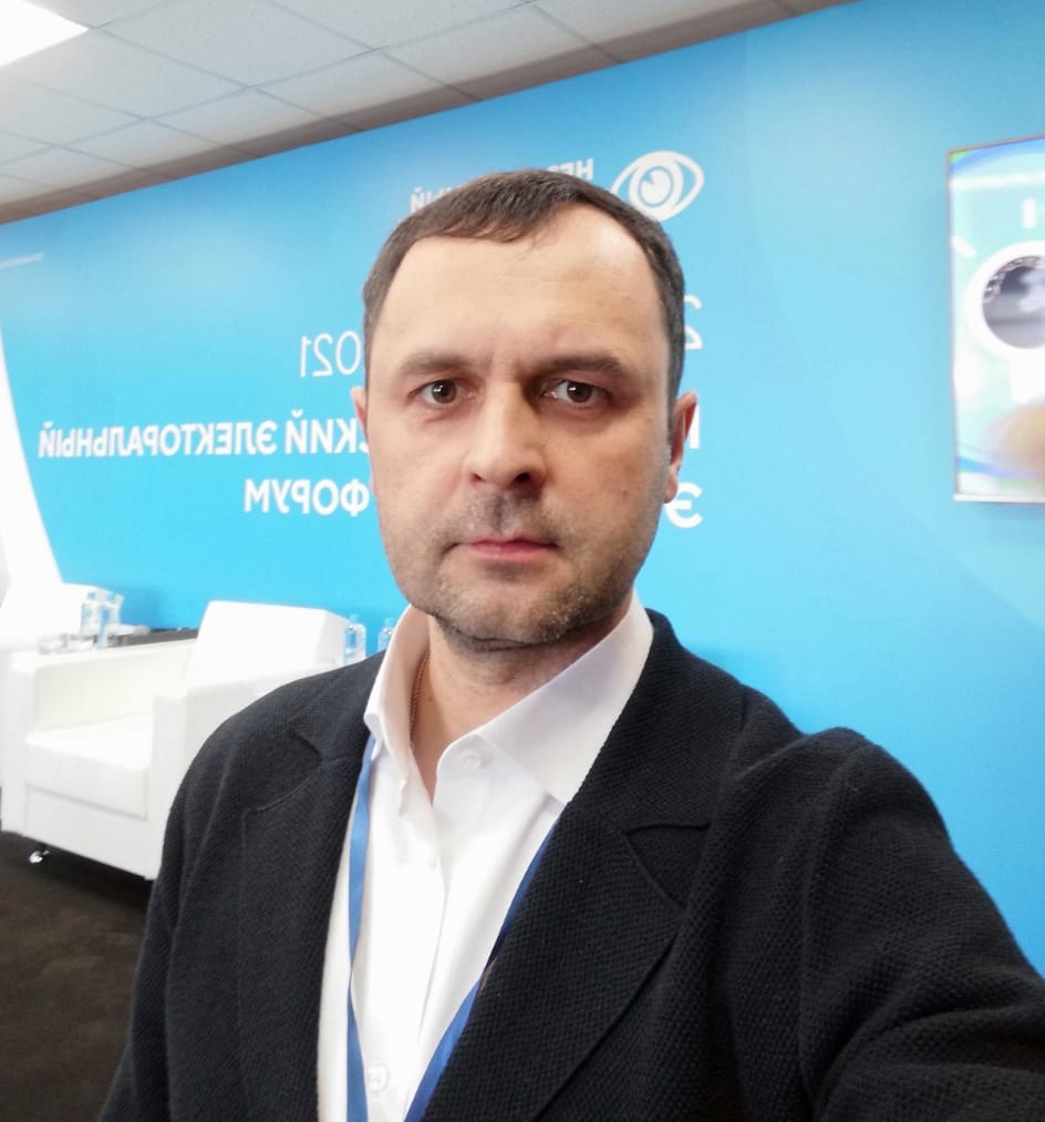 Анатолий Яруткин