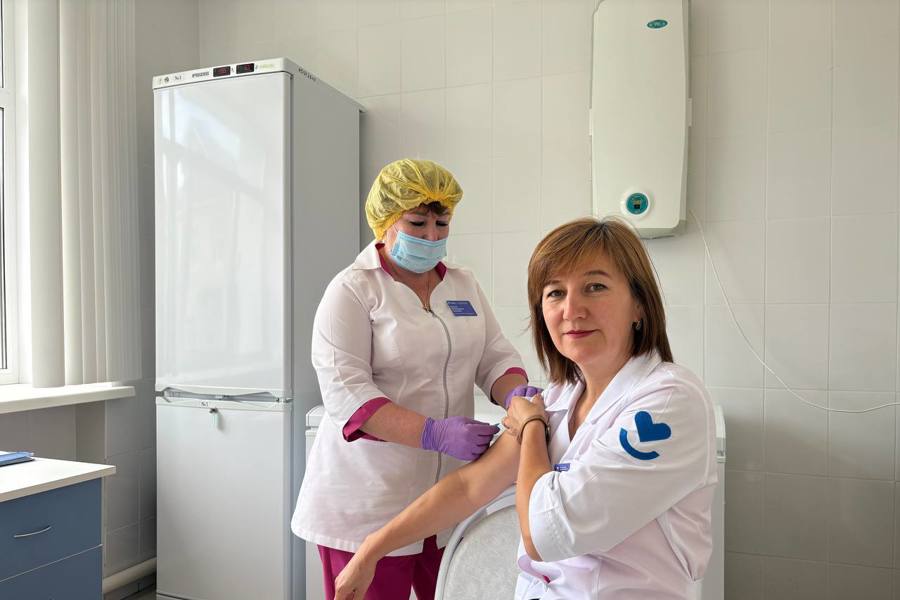 В Чувашию поступило более 168 тысяч доз вакцины от гриппа