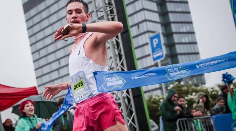 Уроженец Алатыря стал победителем Тбилисского марафона