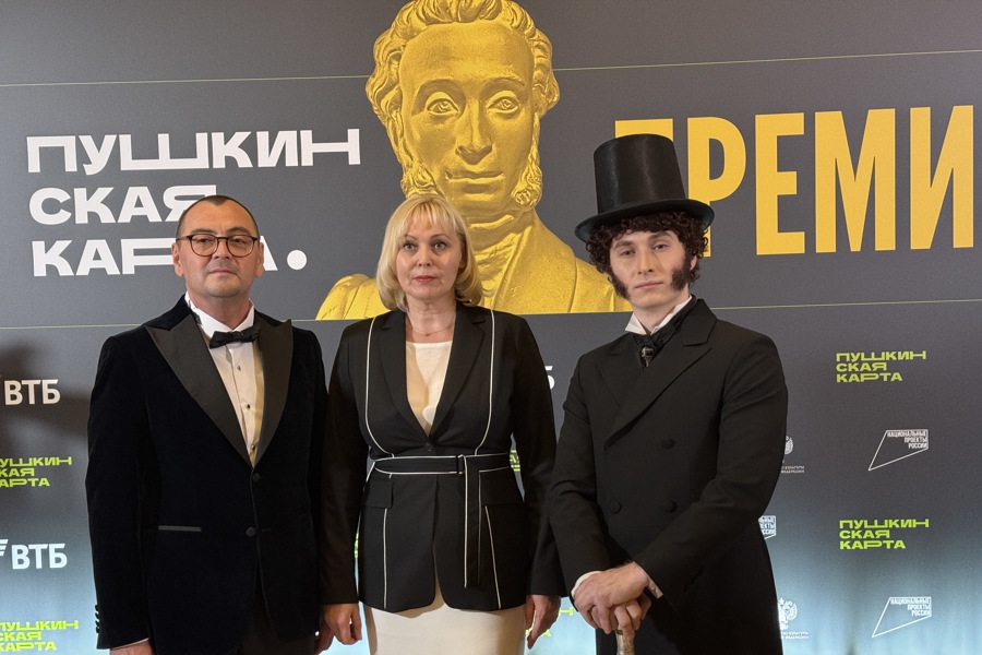 Русский драмтеатр в числе лучших театров России