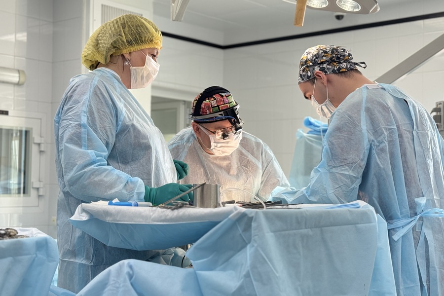 Врачи Чувашии удалили опухоль весом более 3 кг