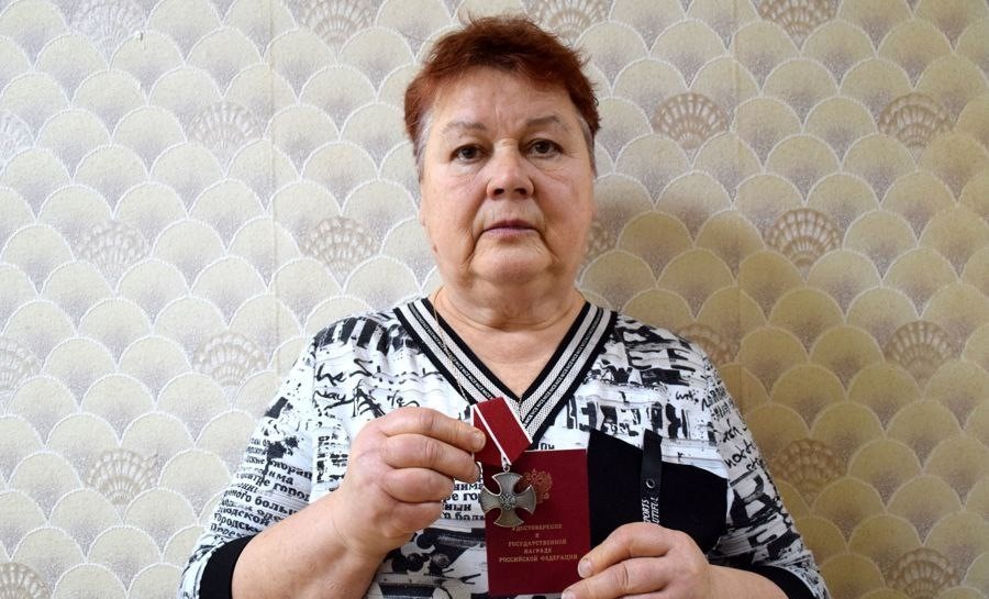 Матери погибшего героя из Чувашии вручили Орден Мужества