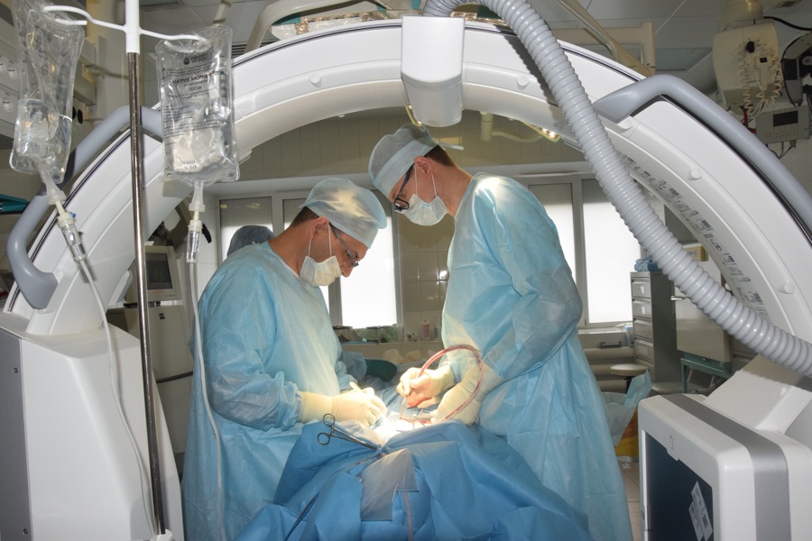 Нейрохирурги спасли пациентку с переломом позвоночника