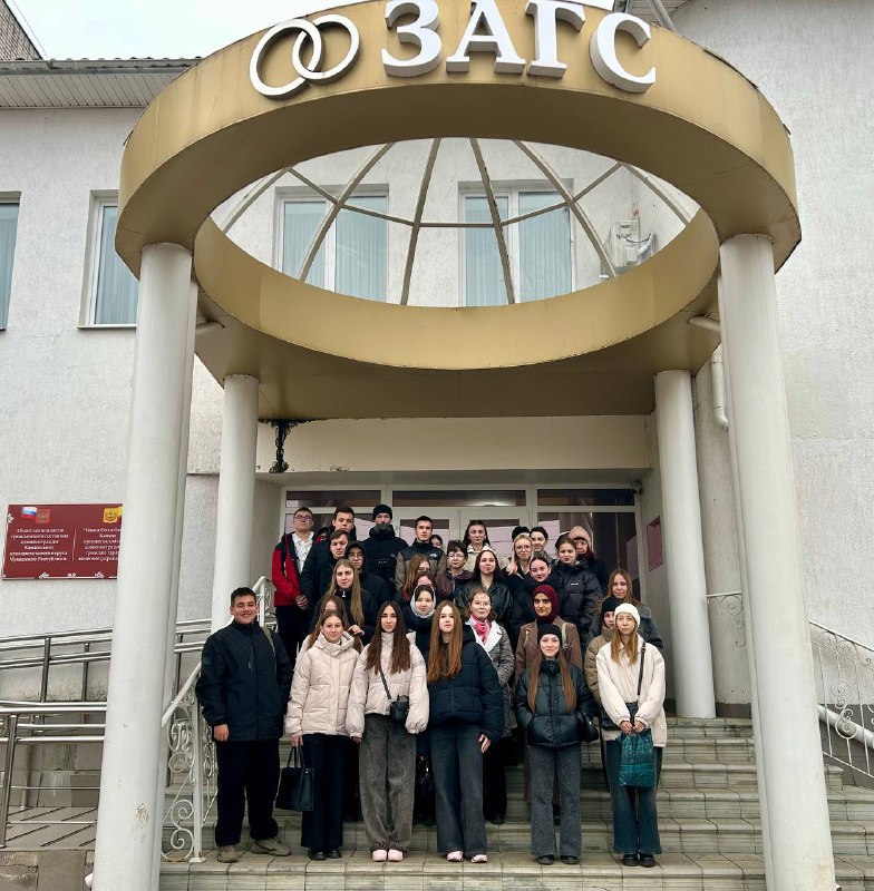 Открытие мира семьи и истории студентами Канашского филиала Финуниверситета