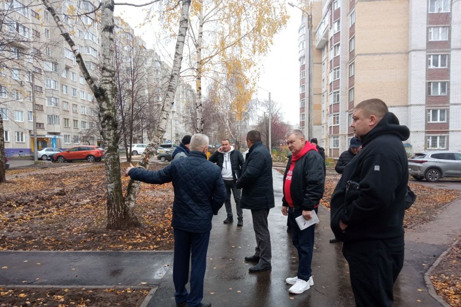 В столице Чувашии улучшаются внутридворовые территории