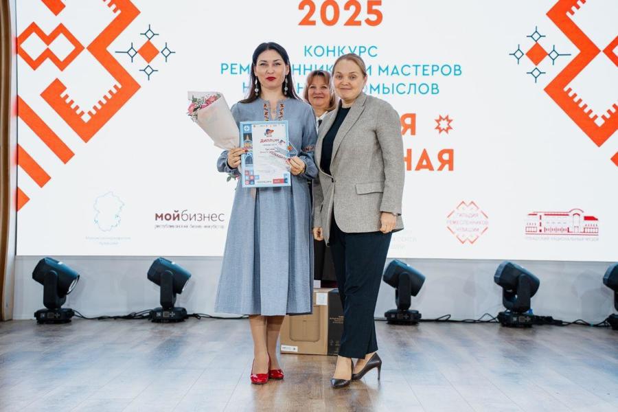 Ремесленники Чувашии участвуют в выставке «Ладья. Зимняя сказка»