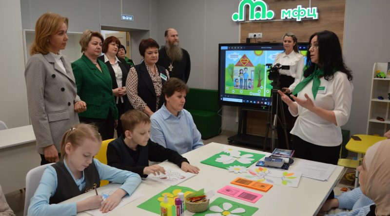 В Алатыре открылся Семейный МФЦ