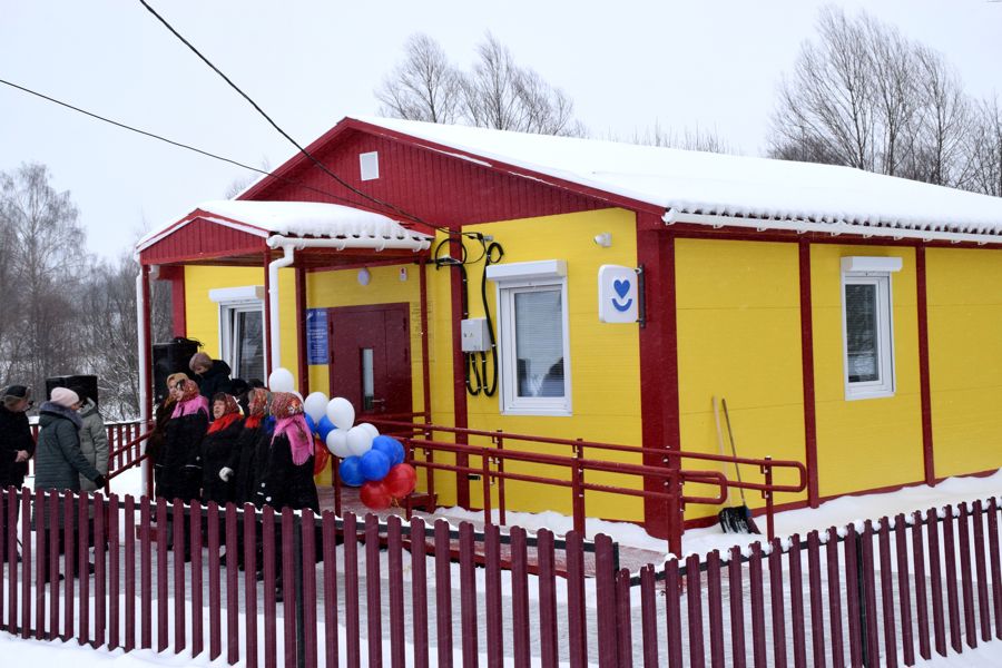 Новый ФАП стал новогодним подарком для жителей деревень Ижекей и Томлей