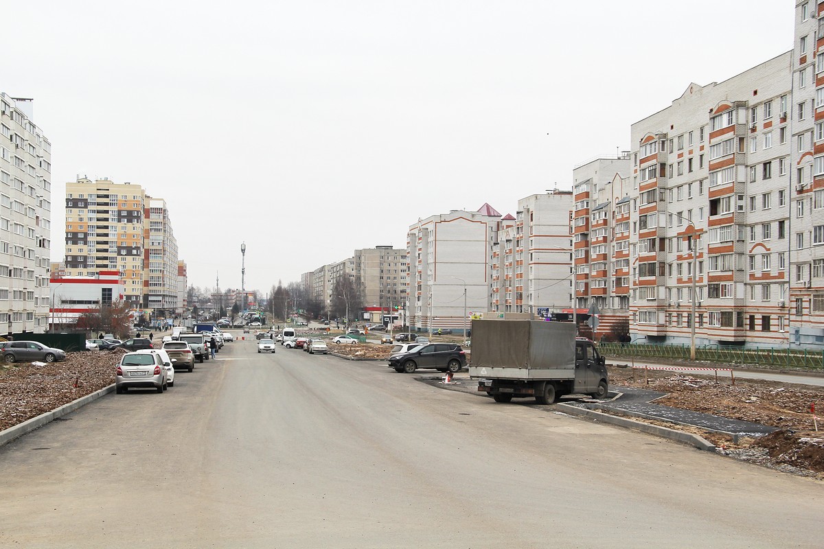 Ремонт на Строителей идет с опережением