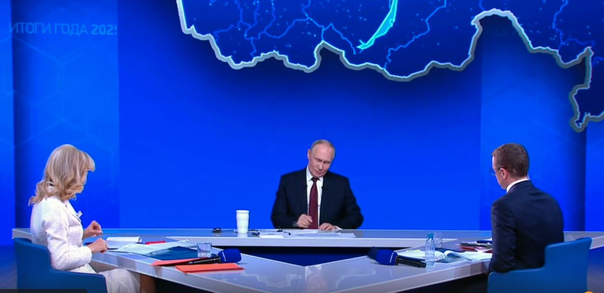 с 1 января в России вводятся новые меры поддержки семей с детьми