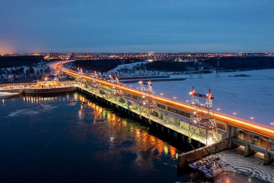 Чебоксарская ГЭС отмечает 45-летие