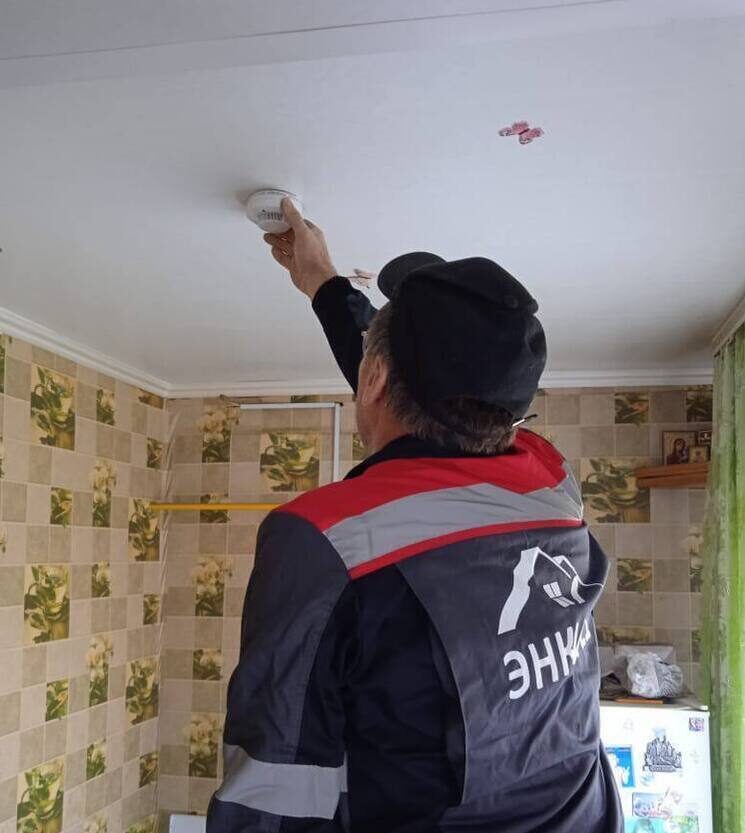 В Чувашии продолжают массово устанавливать пожарные извещатели