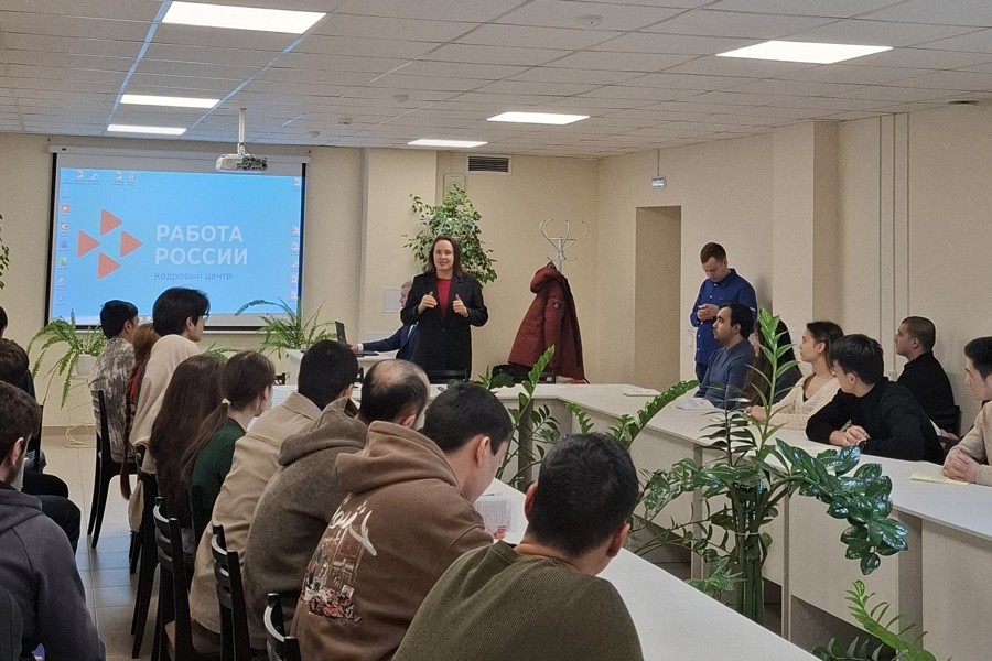 Иностранным студентам рассказали о возможностях Госпрограммы