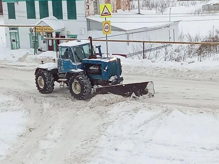 Снежный январь: как в Порецком округе справились с уборкой дорог